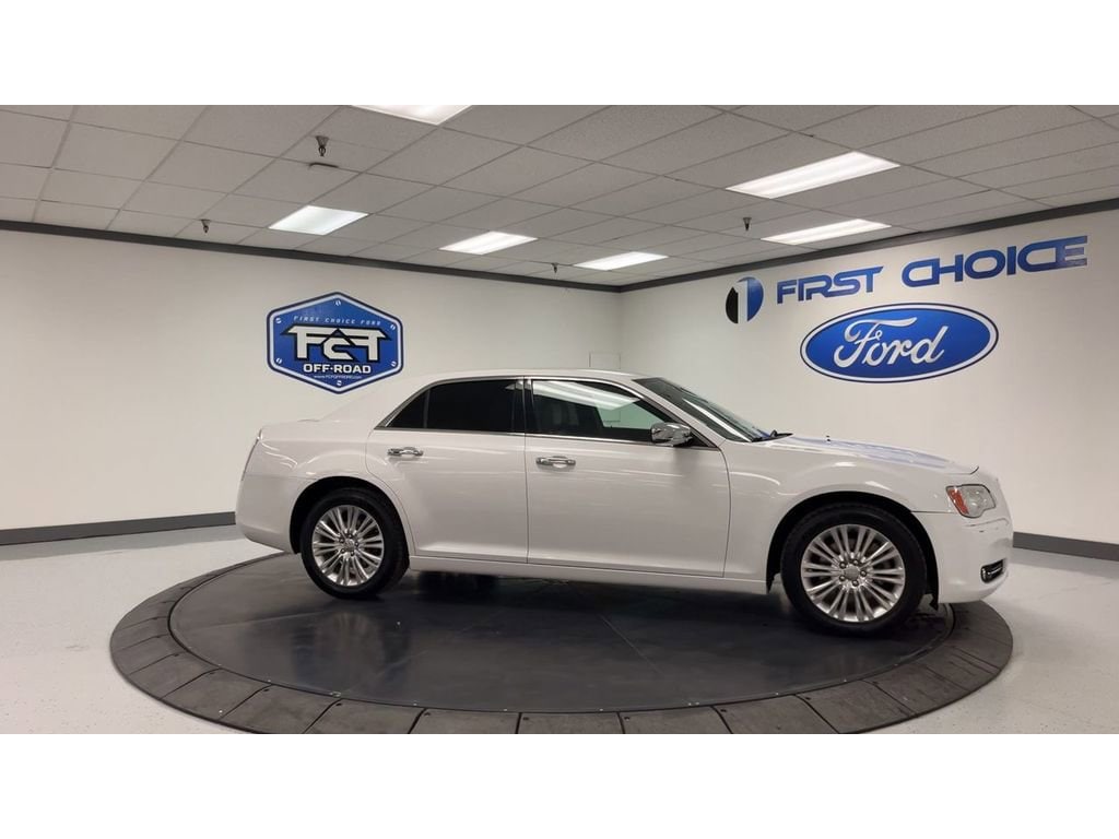 Used 2014 Chrysler 300 300C Sedan