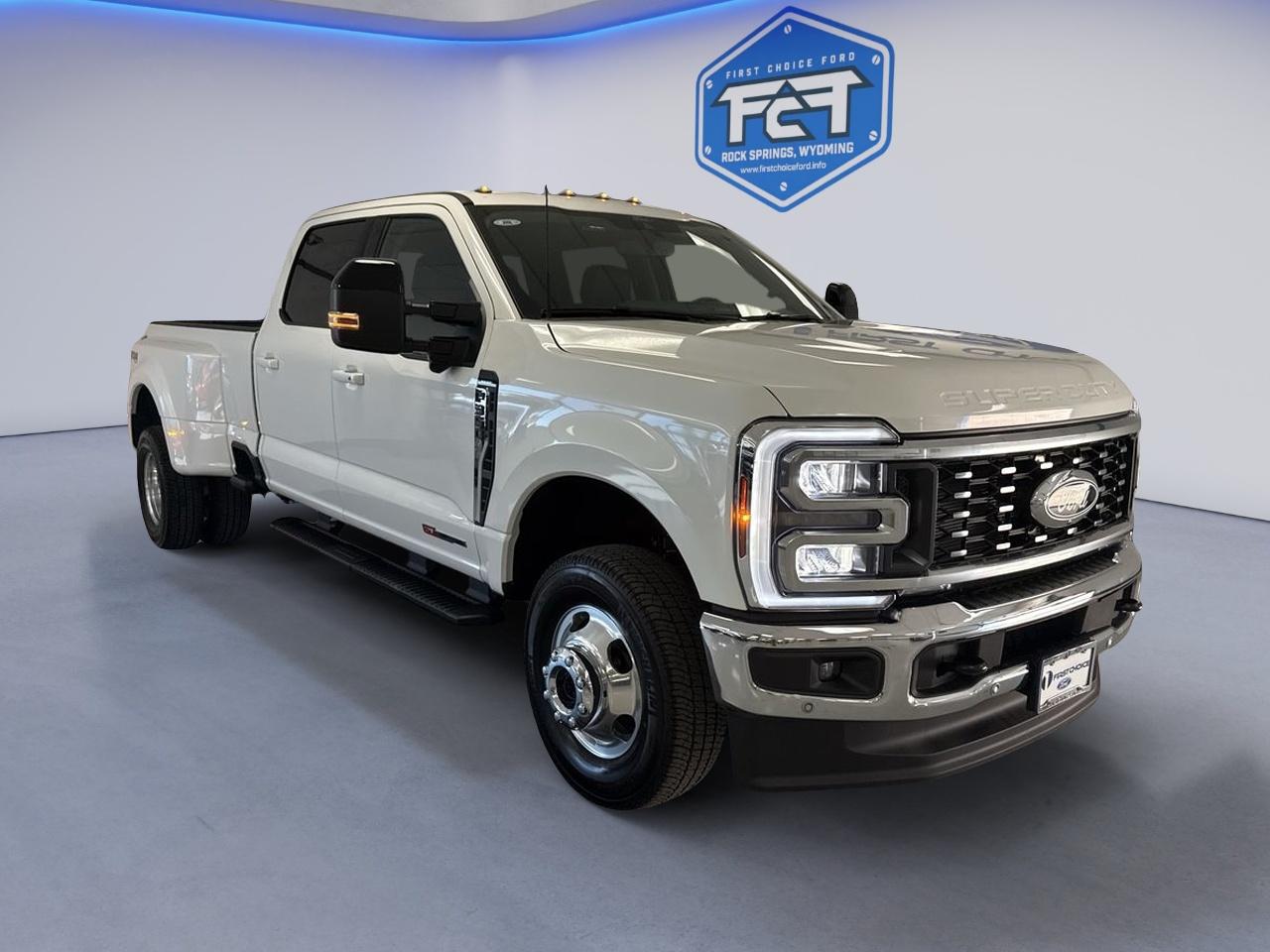 2027 Ford F-350 Super Duty Lariat