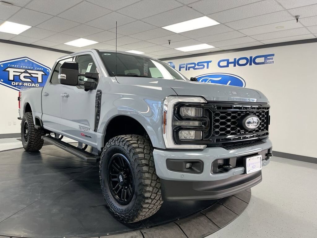 New 2025 Ford Super Duty F-250 SRW LARIAT