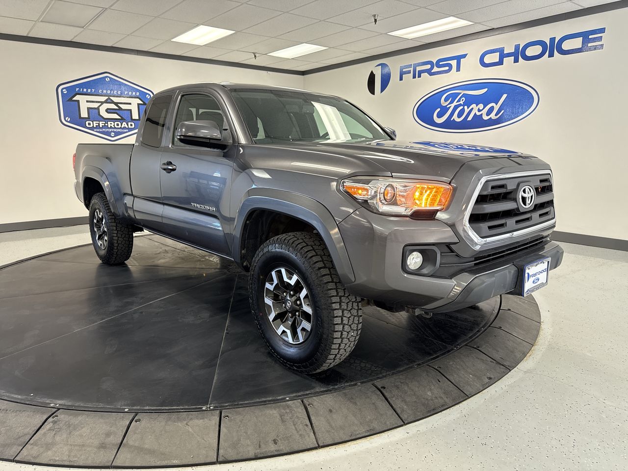 2017 Toyota Tacoma SR5