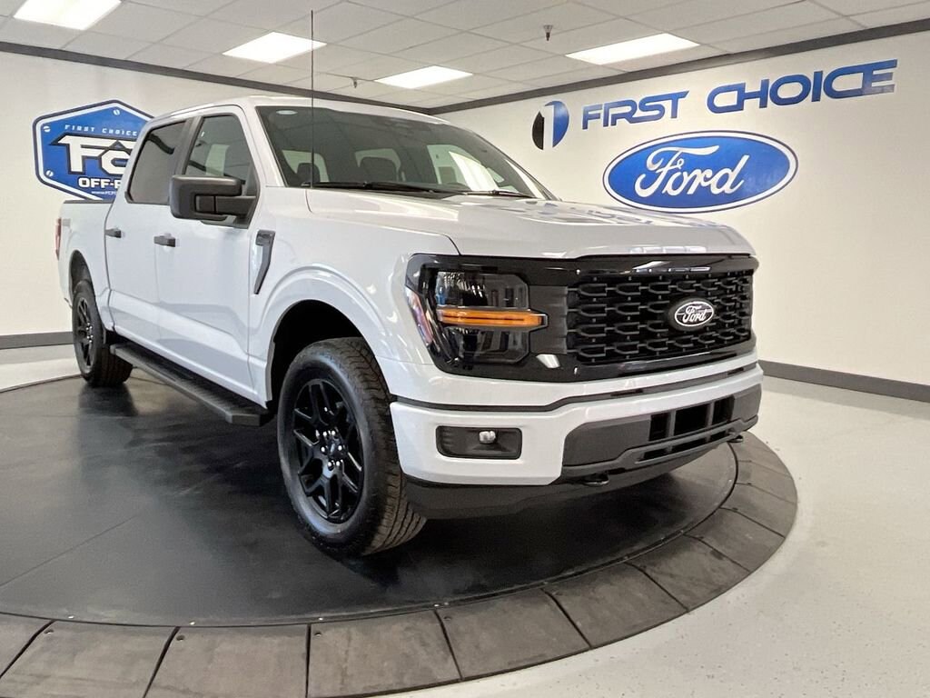 New 2025 Ford F-150 STX STX 4WD SuperCrew 5.5 Box