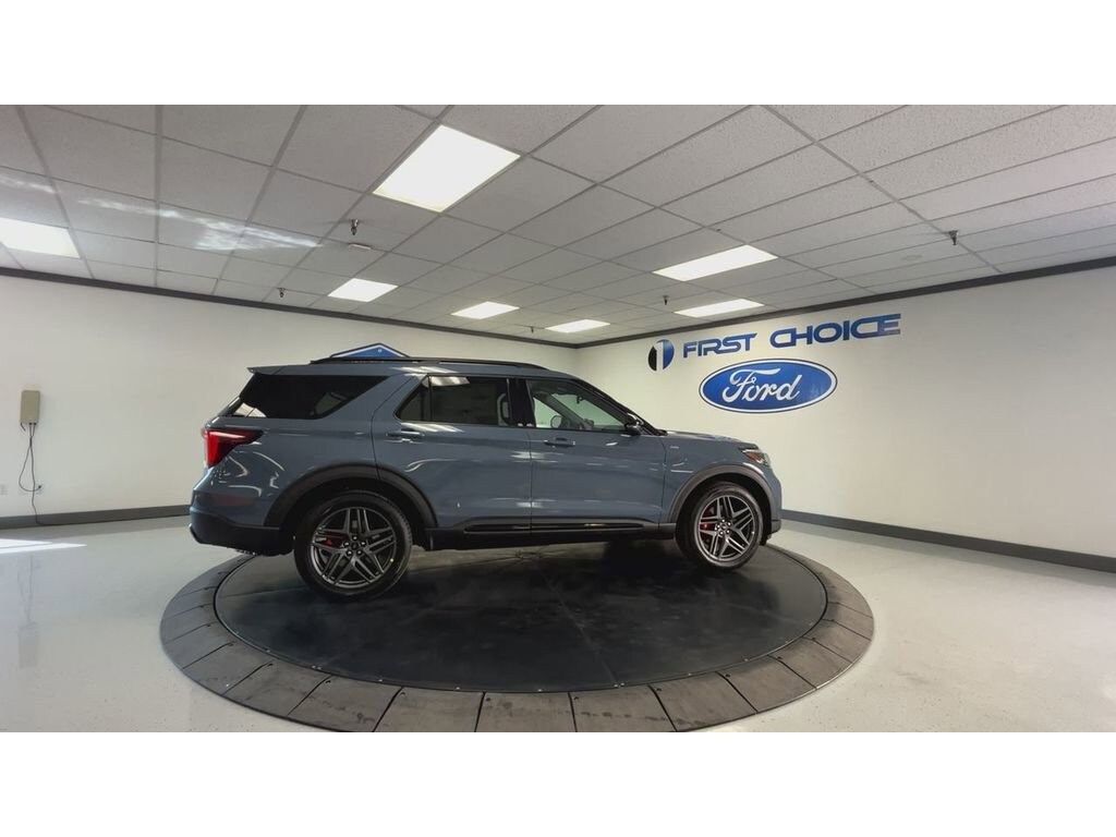 New 2025 Ford Explorer ST-Line ST-Line 4WD