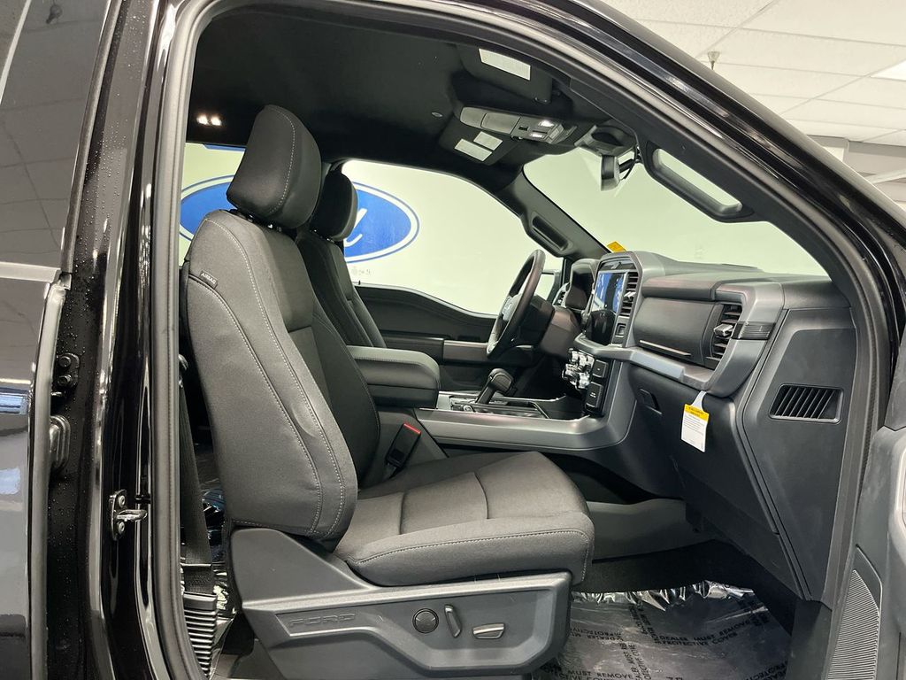 2026 Ford F-150 XLT - Photo 21