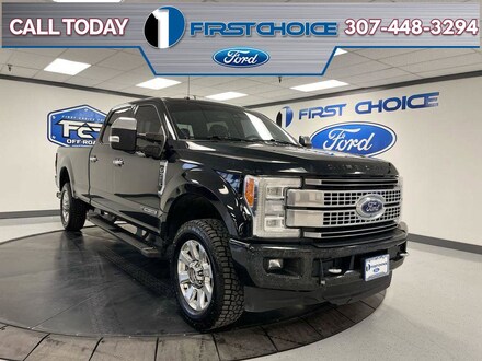 2018 Ford Super Duty F-350 SRW Platinum Crew Cab Pickup