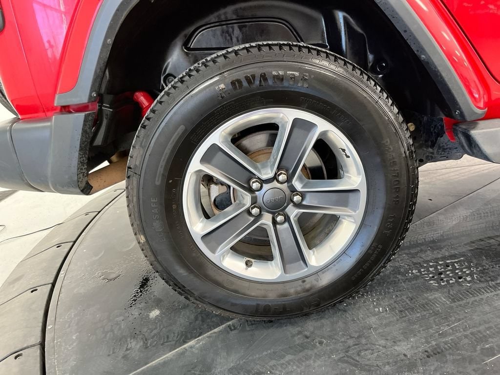 2020 Jeep Wrangler Unlimited Sahara - Photo 10