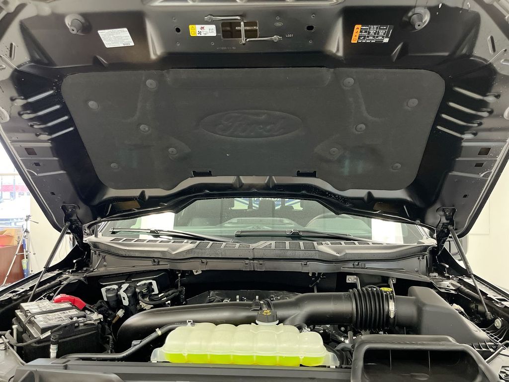 2026 Ford F-150 Lariat - Photo 13