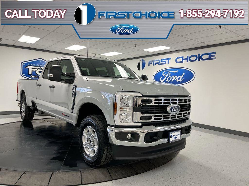 2026 Ford F-350 Super Duty XLT's photo