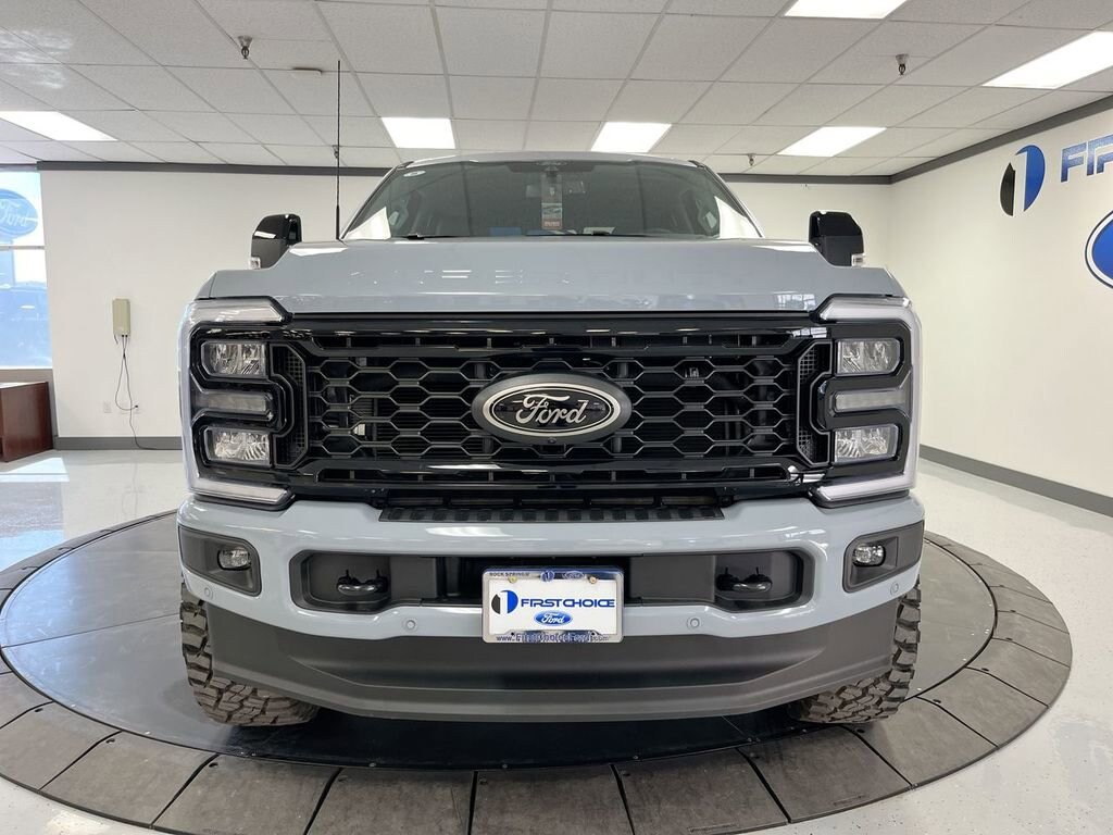 New 2025 Ford Super Duty F-250 SRW LARIAT