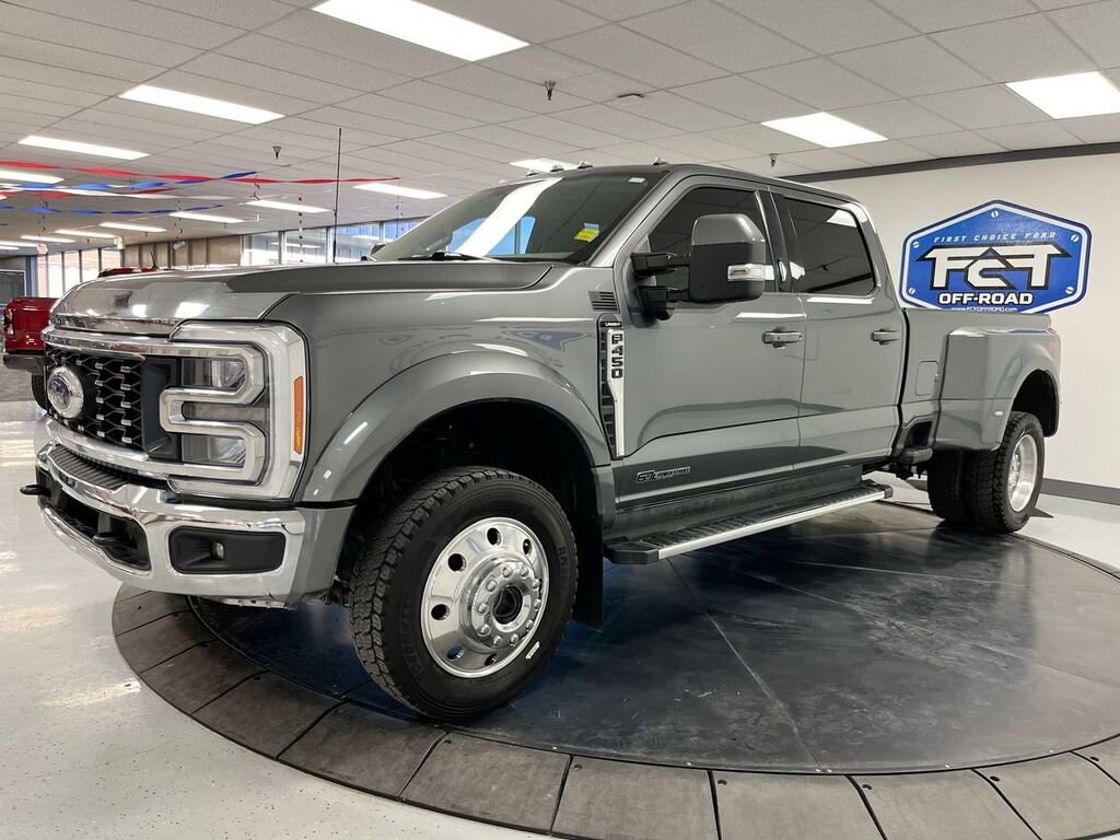 Used 2023 Ford Super Duty F-450 DRW LARIAT LARIAT 4WD Crew Cab 8 Box