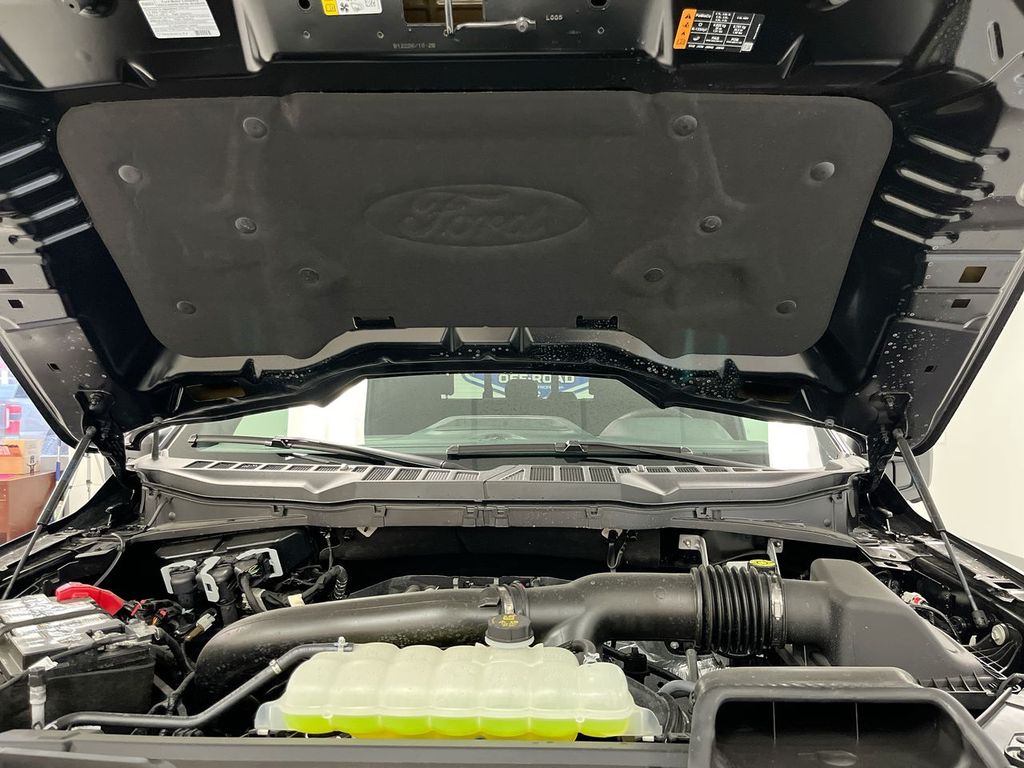 2026 Ford F-150 XLT - Photo 12