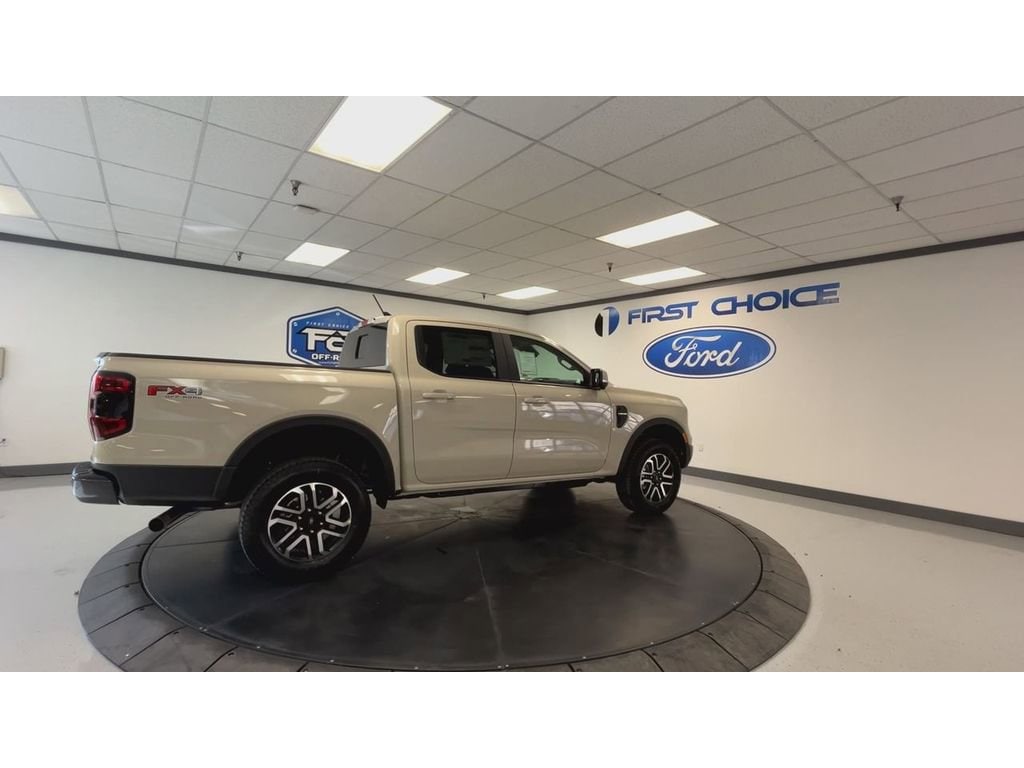 New 2025 Ford Ranger LARIAT LARIAT 4WD SuperCrew 5 Box