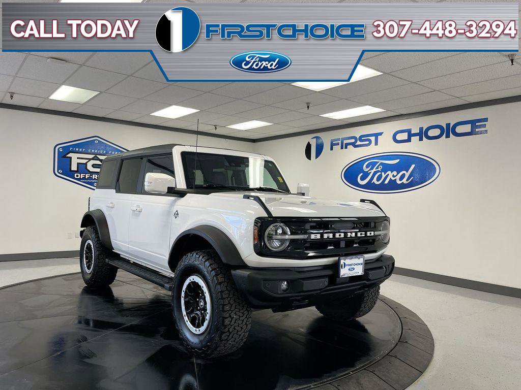 2023 Ford Bronco Outer Banks 4x4's photo