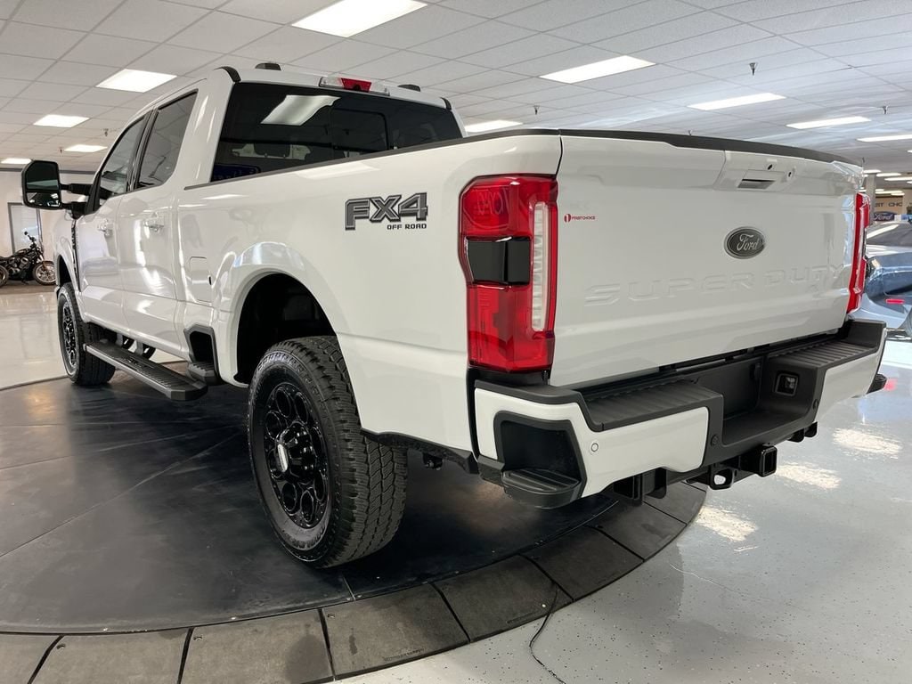 2026 Ford F-250 Super Duty XLT - Photo 6