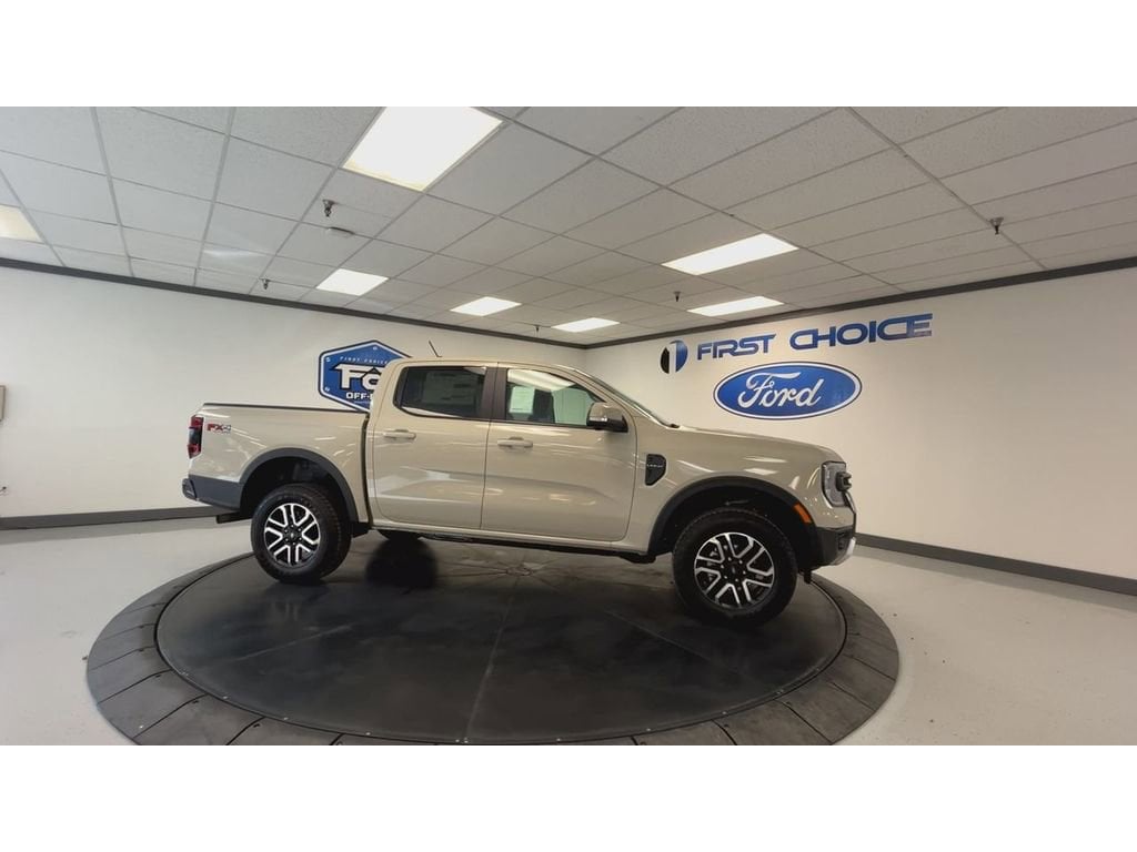 New 2025 Ford Ranger LARIAT LARIAT 4WD SuperCrew 5 Box