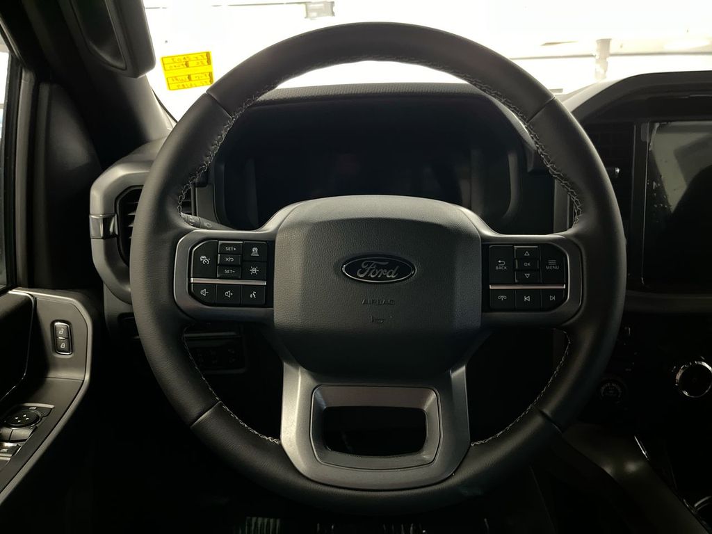 2025 Ford F-150 XLT - Photo 15