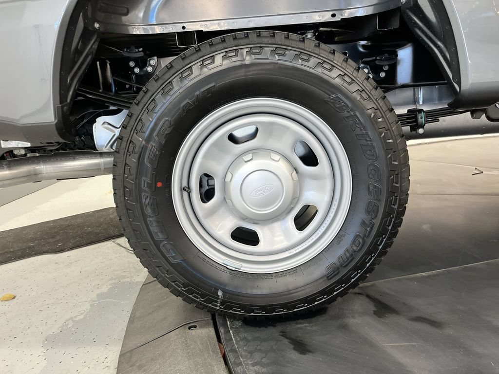2026 Ford F-350 Super Duty XL - Photo 10