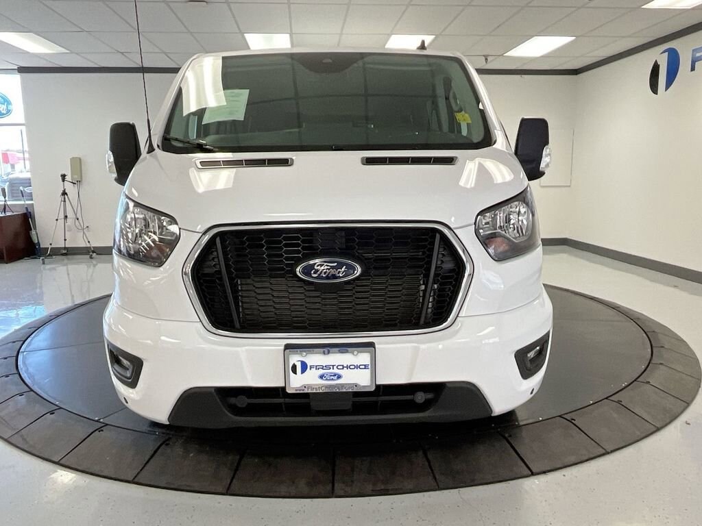 Used 2024 Ford Transit Passenger Wagon XLT T-350 148 Low Roof XLT AWD