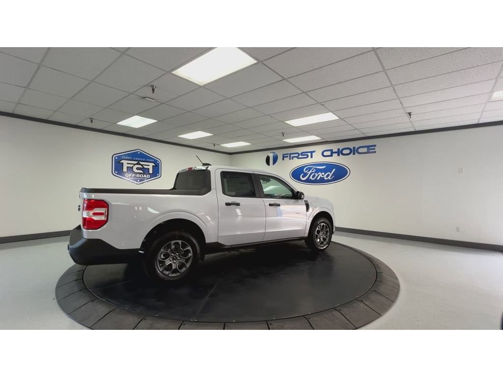 2025 Ford Maverick XLT photo 2