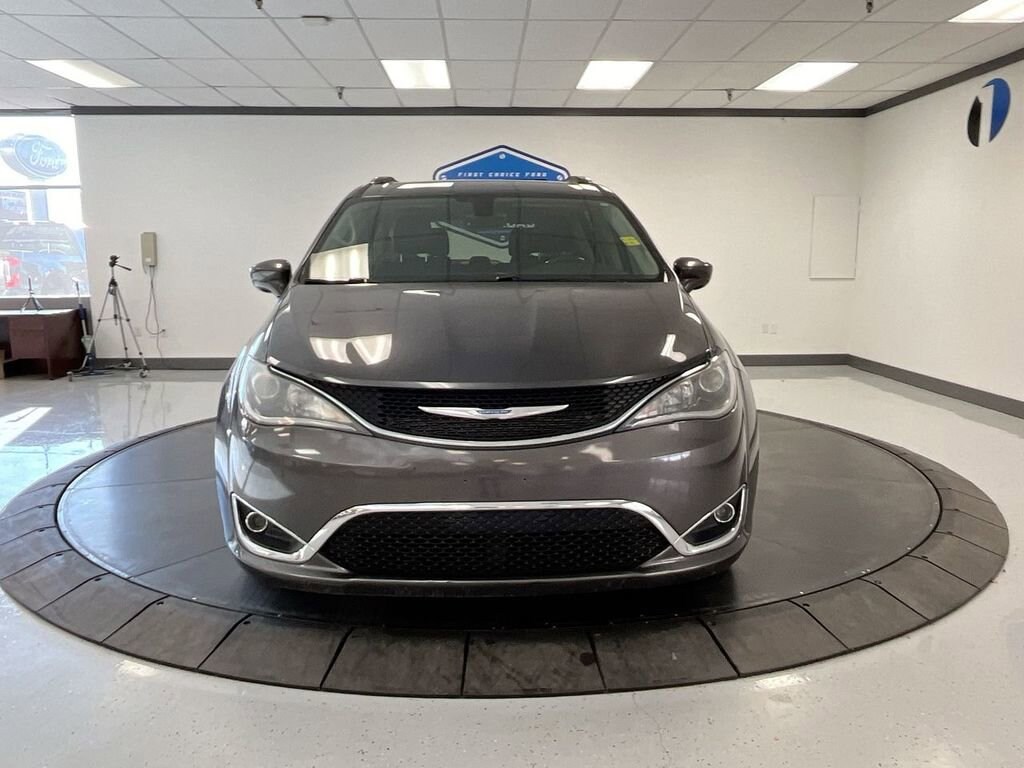 Used 2019 Chrysler Pacifica Touring L Touring L FWD