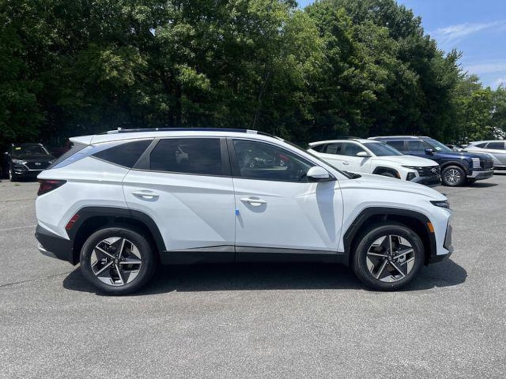 New 2026 Hyundai Tucson Hybrid SEL AWD SUV
