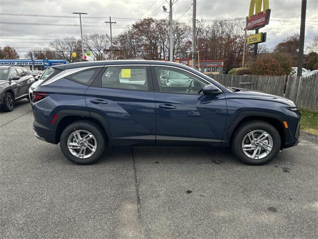 2026 Hyundai Tucson SE photo 2