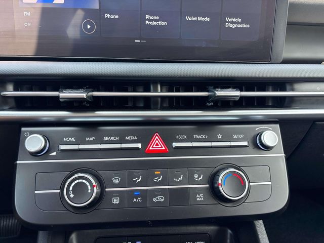 2025 Hyundai Tucson SE - Photo 20