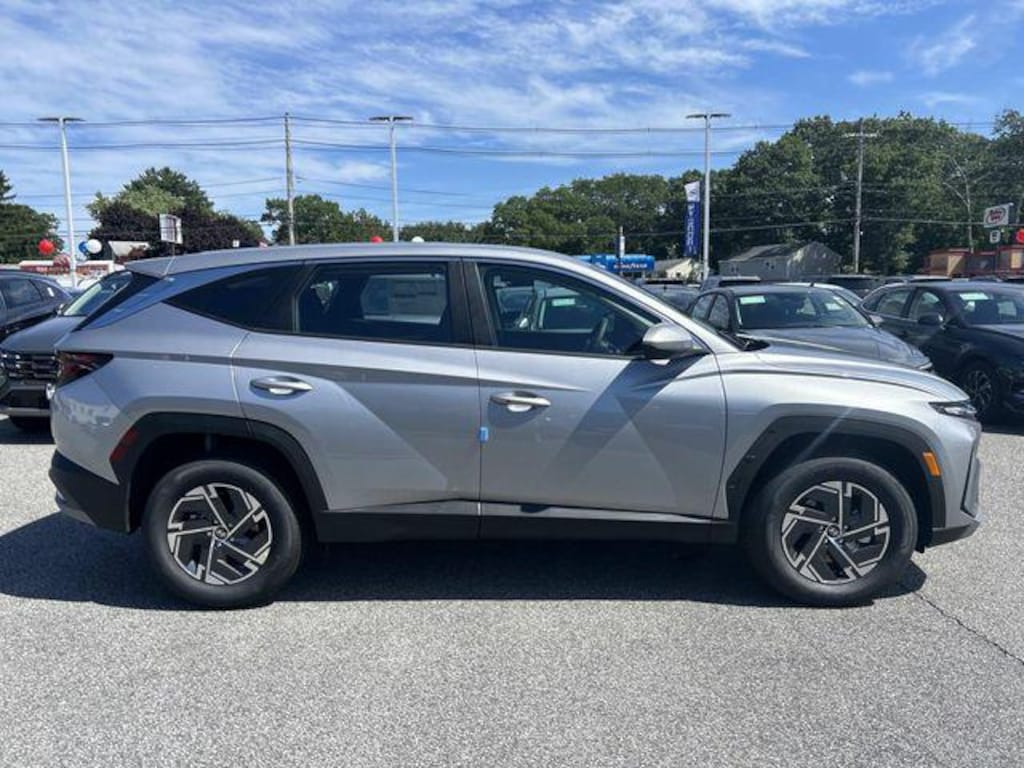 New 2026 Hyundai Tucson Hybrid Blue SUV