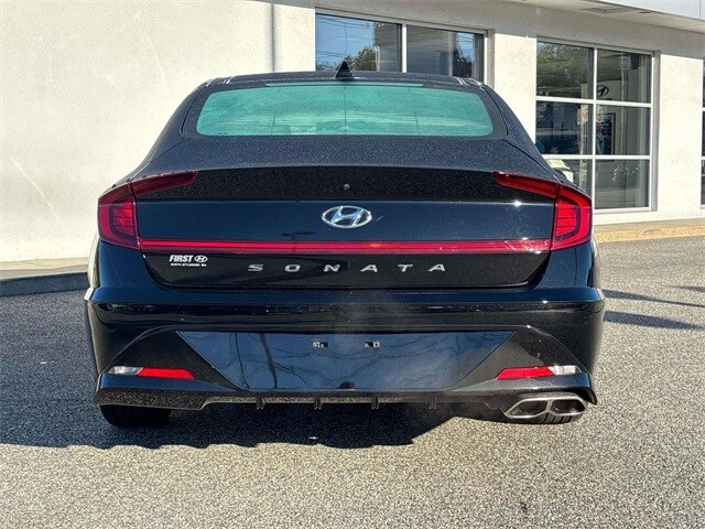 2023 Hyundai Sonata SEL photo 3