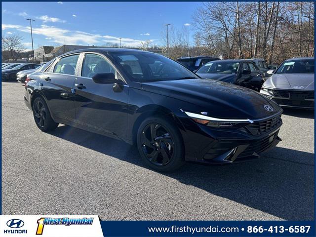 2026 Hyundai Elantra SEL's photo