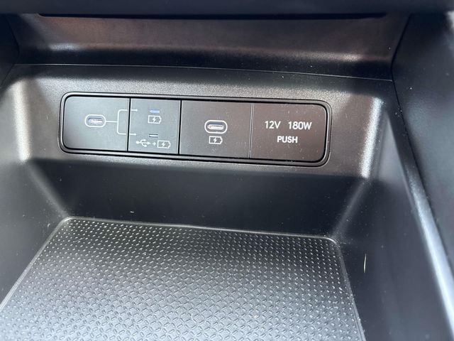 2025 Hyundai Tucson SE - Photo 30