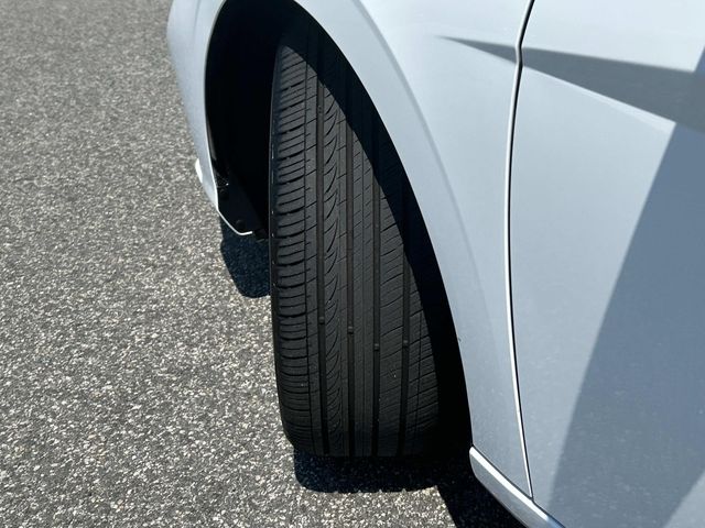 2024 Hyundai Elantra SEL - Photo 10