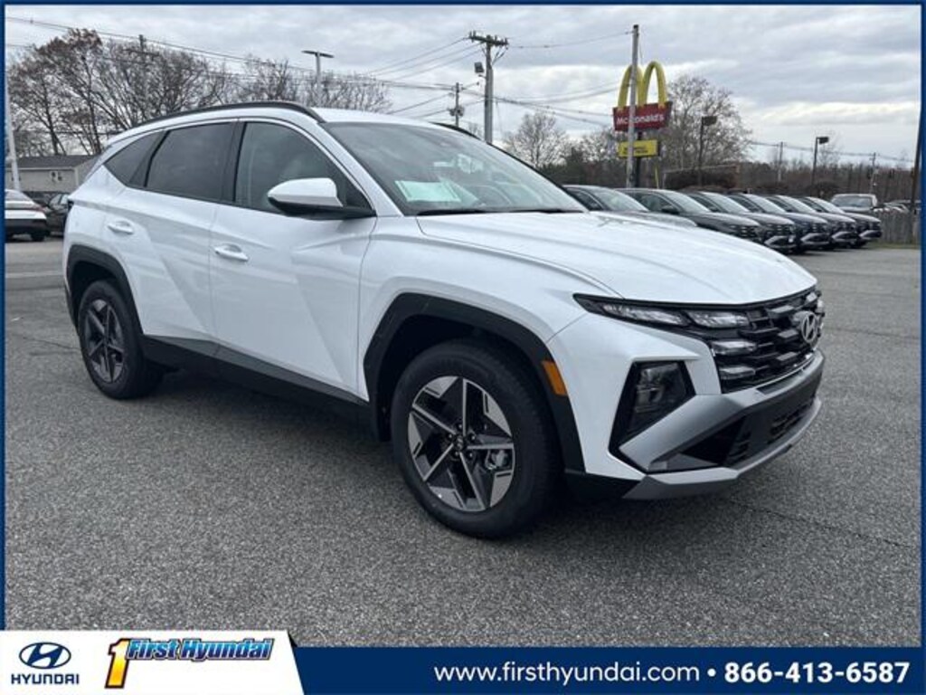 New 2026 Hyundai Tucson Hybrid SEL SUV