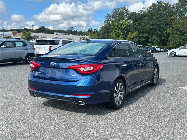 2017 Hyundai Sonata Sport photo 3