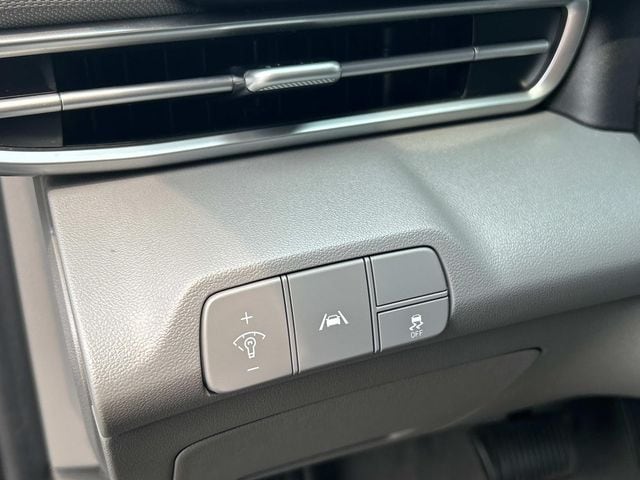 2023 Hyundai Elantra SEL - Photo 20