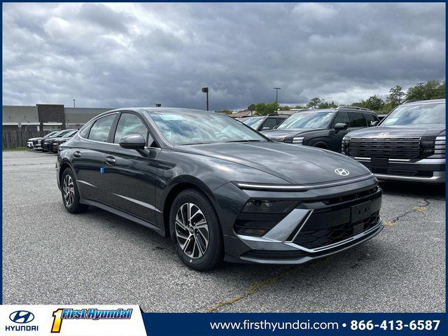 2026 Hyundai Sonata Hybrid