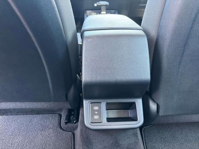 2025 Kia K4 LXS - Photo 11