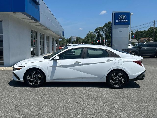 2024 Hyundai Elantra SEL - Photo 6