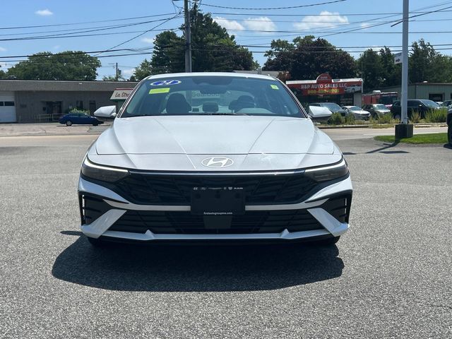 2024 Hyundai Elantra SEL - Photo 8
