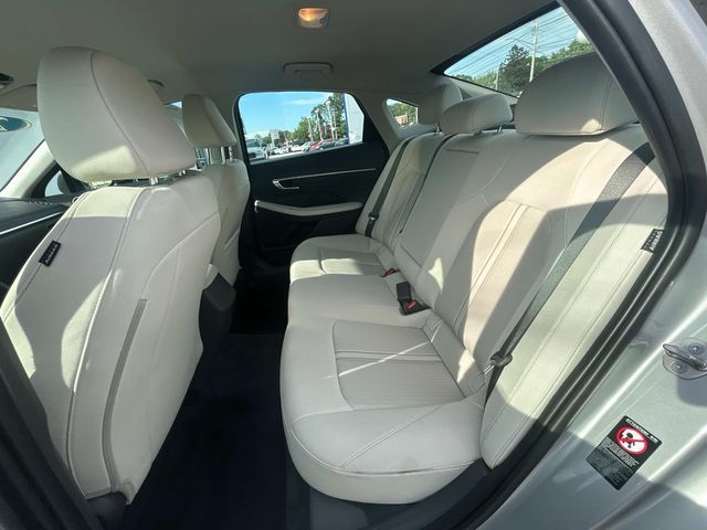2023 Hyundai Sonata SEL - Photo 13