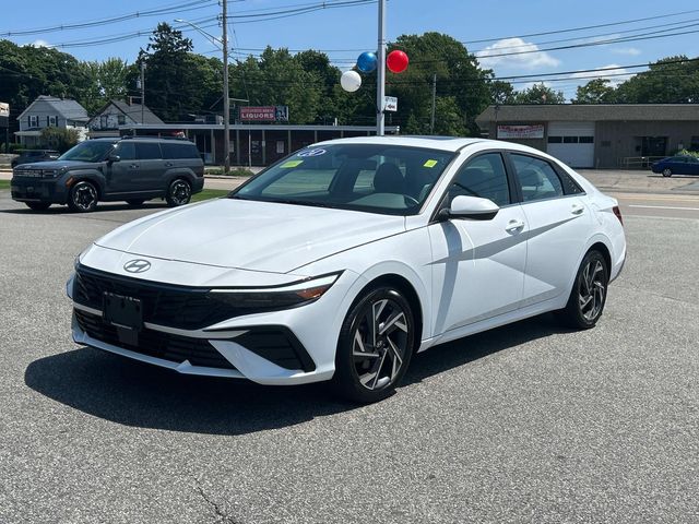 2024 Hyundai Elantra SEL - Photo 7