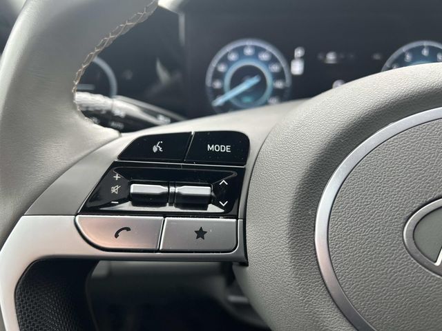 2024 Hyundai Elantra SEL - Photo 21