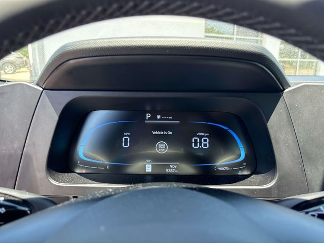 2025 Hyundai Elantra SEL - Photo 18