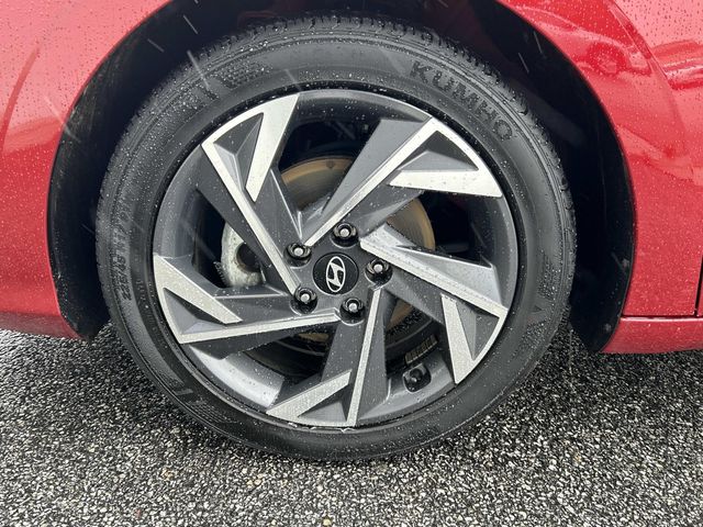 2025 Hyundai Elantra SEL - Photo 9