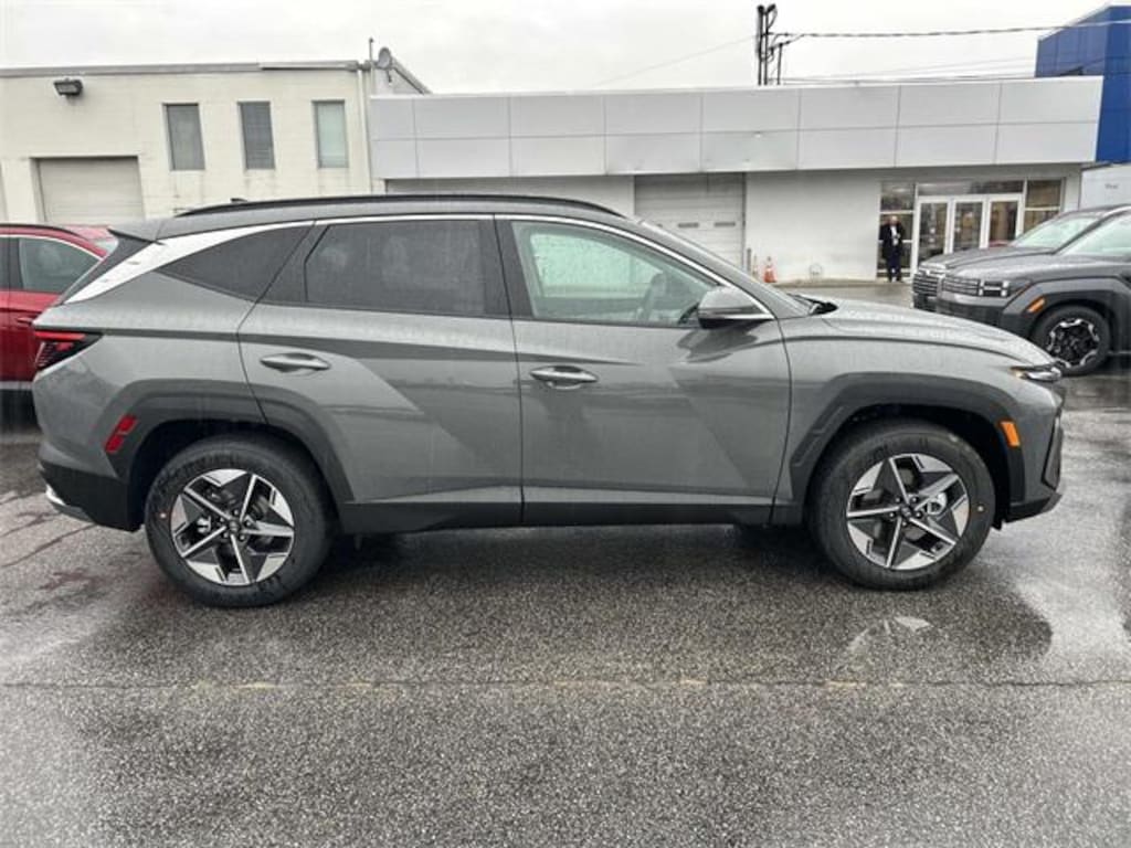 New 2026 Hyundai Tucson SEL Premium AWD SUV