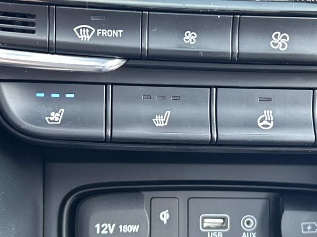 2020 Hyundai Santa Fe Limited - Photo 34