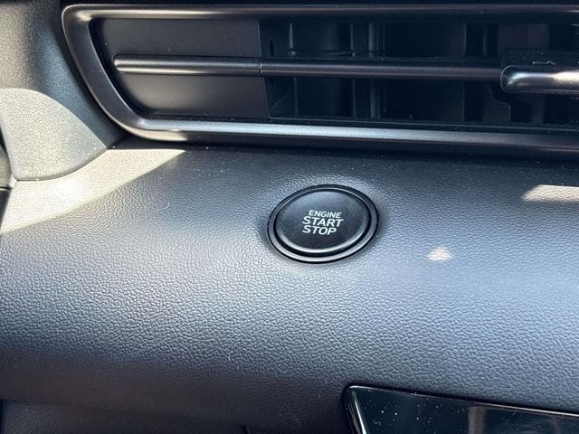 2025 Hyundai Elantra SEL - Photo 26