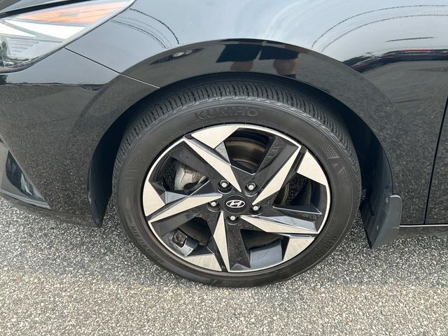 2023 Hyundai Elantra SEL - Photo 9