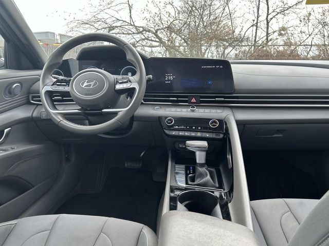 2024 Hyundai Elantra SEL - Photo 14