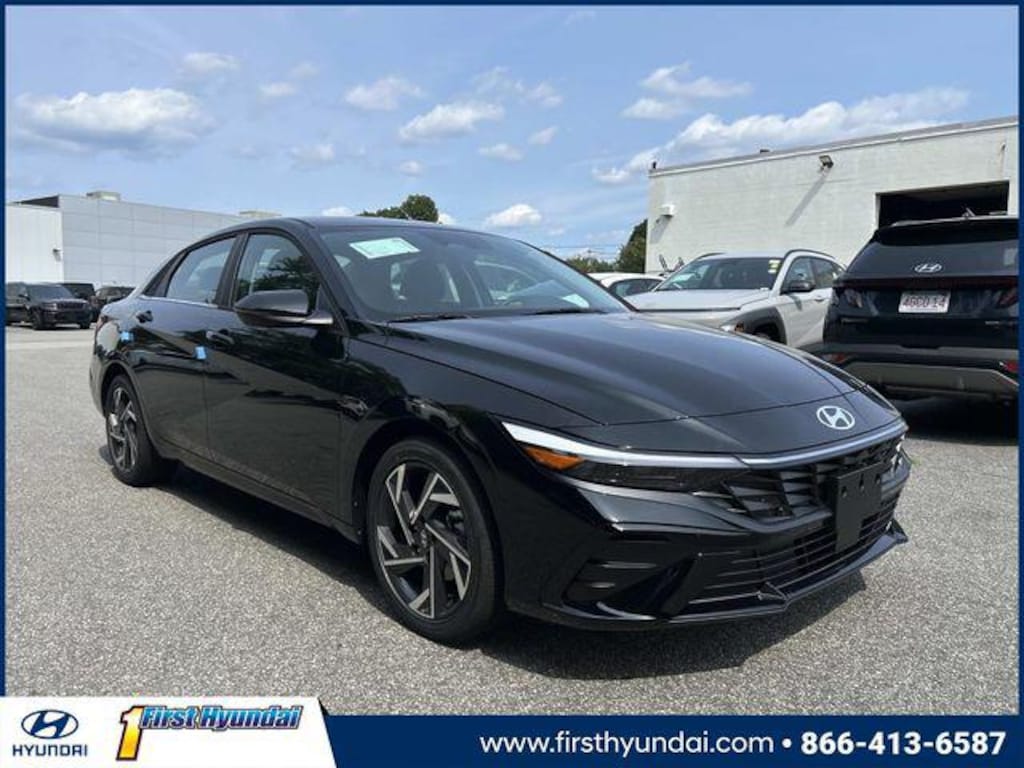New 2026 Hyundai Elantra Limited Sedan
