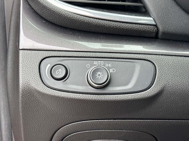 2019 Buick Encore Preferred - Photo 18